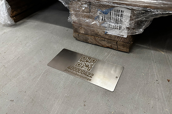 Lasergravierte Metalletiketten