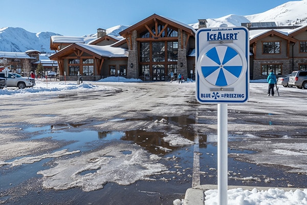 Warnsystem bei Eis und Glatteisgefahr